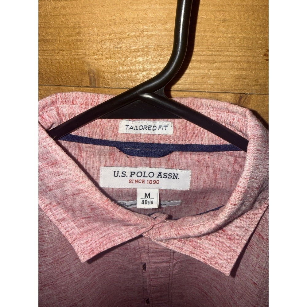 U.S. Polo Assn. Men's Tailored Fit Long Sleeve Button-Up Red M 40" Chest - Picture 2 of 2